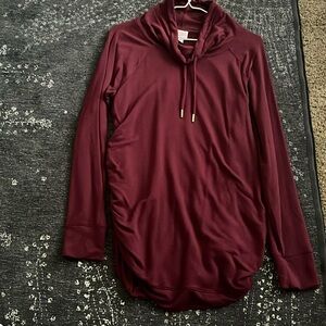 Funnel neck Maternity sweatshirt size small, Ingrid and Isabel